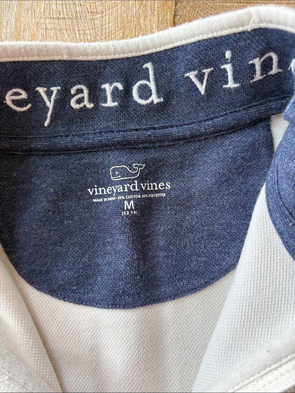 Vineyard Vines Boys Striped Pullover M(12-14) - Picture 2 of 5